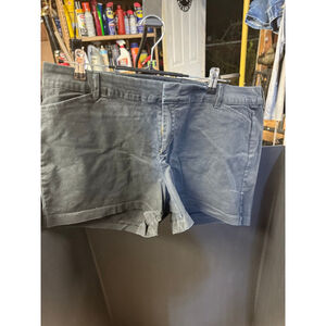Women's Old Navy Pixie Charcoal Chino Shorts Size 16